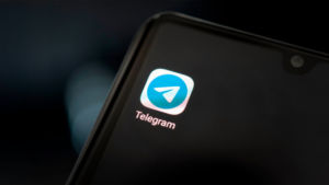 Telegram faoliyatidagi uzilishlarga Yaqin Sharqdagi jangovar harakatlar sabab bo‘lgani aytildi.